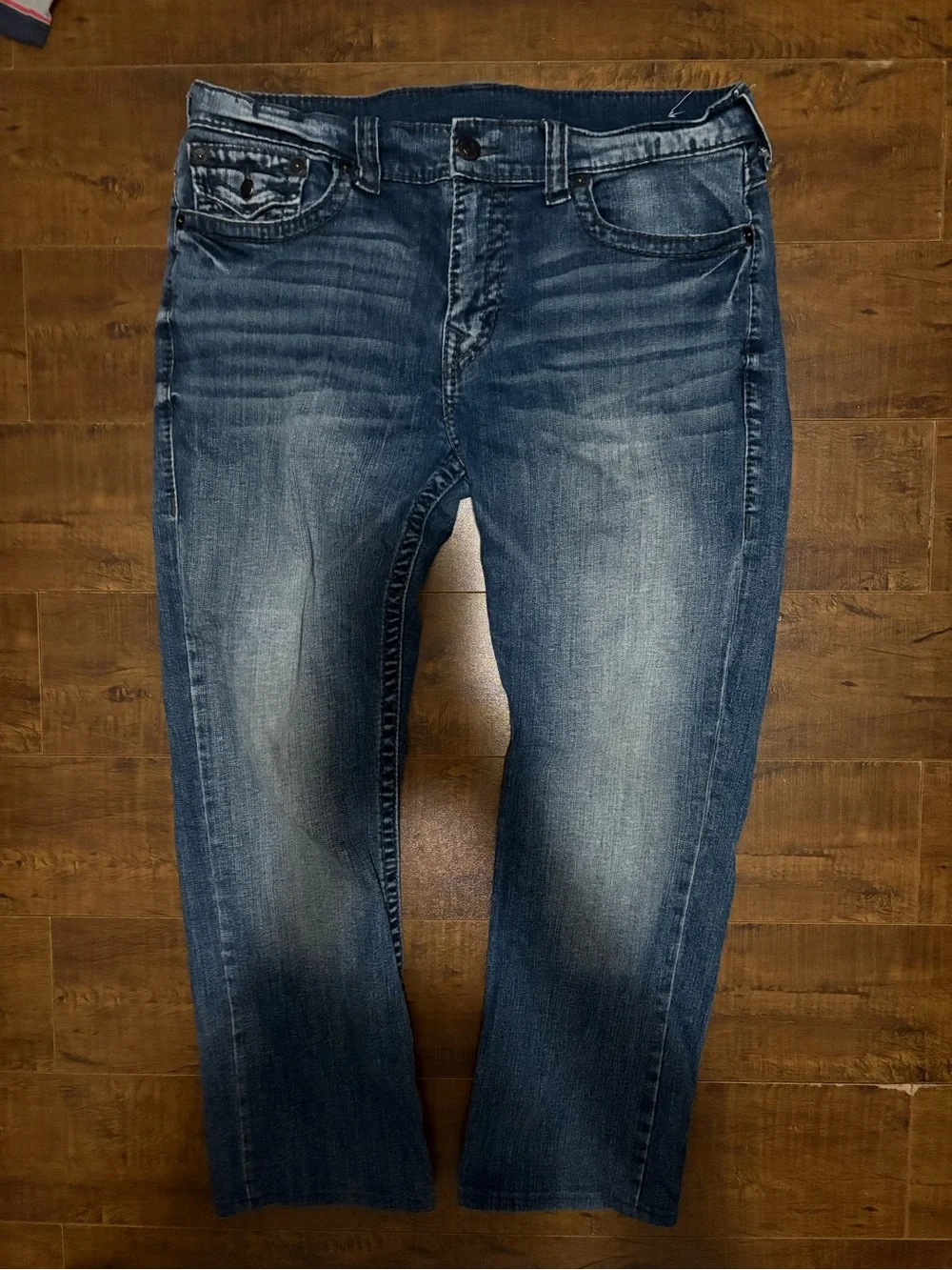 True Religion Men’s Ricky Relaxed Straight Demin Jeans